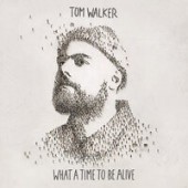 Tom Walker - Leave a Light On (Acoustic)